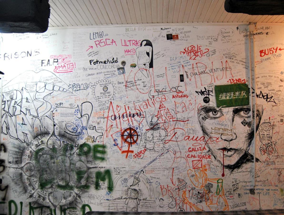 Ljubicica Hostel Сараево Экстерьер фото
